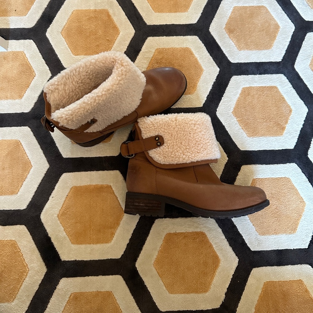 UGG Brown Leather and Sheepskin Lined Boots